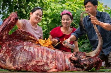 Epic Beef Bone Feast: Nhor Leaf Soup & Chili BBQ Ribs Will Blow Your Mind!