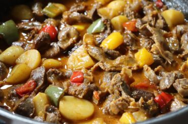 GIZZARD RECIPE | GIZZARDS WITH POTATOES AND BELL PEPPERS | CHICKEN GIZZARDS | COOKING GIZZARDS