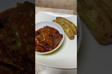 Let’s Make BOLE AND FISH PEPPER SAUCE FOR LUNCH #shorts #recipe #youtubeshorts #cooking #lunch #asmr