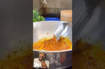 A Simple Gralic Chili Sauce