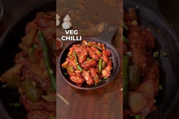 Veg Chilli | Party Starter Recipes | Chilli Dry Recipe | Manchurian Recipe | Indo Chinese Recipes