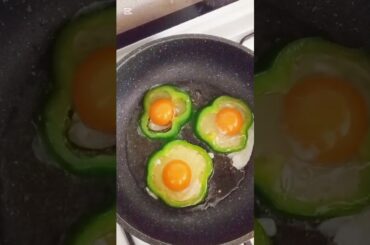 Scrambled eggs with bell peppers#egg #cooking #cookingvideo #breakfast