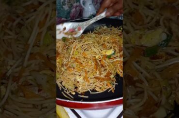EASY 10 Minute Chili Oil Noodles Recipe