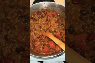 Quick & Easy Chili Recipe | Perfect for Busy Weeknights!