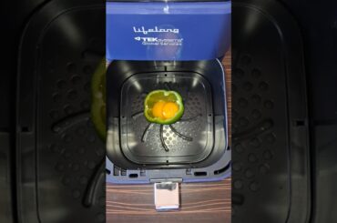 Egg stuffed capsicum in Airfryer | egg stuffed bell peppers #airfryer #airfryerrecipes #eggrecipe