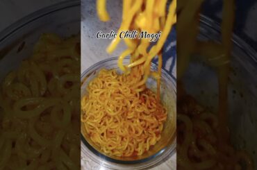 chilli garlic Maggi #trending#recipe #foodiechronicles #foodie #cooking #homecuisine #shortvideo #yt