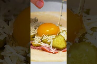 An Italian family taught me. Puff pastry calzone, better than pizza!