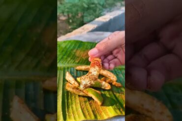 BEST Raw Mango Chilli Salt Recipe EVER #rawmango #spicy #mango #summer #shorts