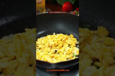 EASY NOODLES WITH EGG & CHILI PEPPER RECIPE #recipe #cooking #chinesefood #noodles #ramen #egg