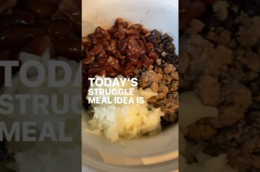 STRUGGLE MEAL IDEAS | Slow Cooker Chili Recipe | Quick & Easy Dinner Recipes