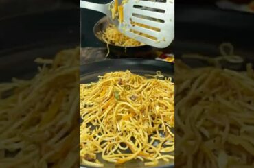 Burnt Chilly Garlic Noodles #shorts #youtubeshorts #trending