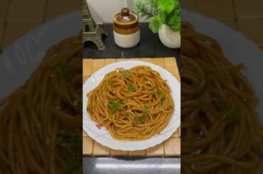 SPAGHETTI LOVERS Rejoice With This 10 Minute Garlic Chilli Recipe!