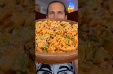 460 Cal Roasted Red Pepper Pasta Salad with 46g Protein?! This Meal Prep Is Actually Insane