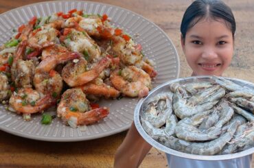 Crispy Salt & Pepper Shrimp | Easy Pan Fried Shrimp Recipe | The BEST Salt and Pepper Prawns