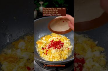 EASY STIR-FRIED RICE NOODLES RECIPE #recipe #cooking #chinesefood #ricenoodle #noodles #comfortfood