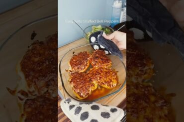 Quick & Easy Keto Dinner: Stuffed Bell Peppers Recipe