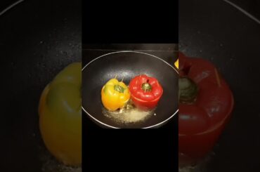 How To Make Stuffed Bell Pepper With Eggs #shorts #short #snacks #bellpepper #eggs #food #recipe