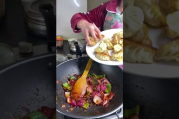 Chilli momos Recipe #chillimomos #momos #vegmomos #momoslover