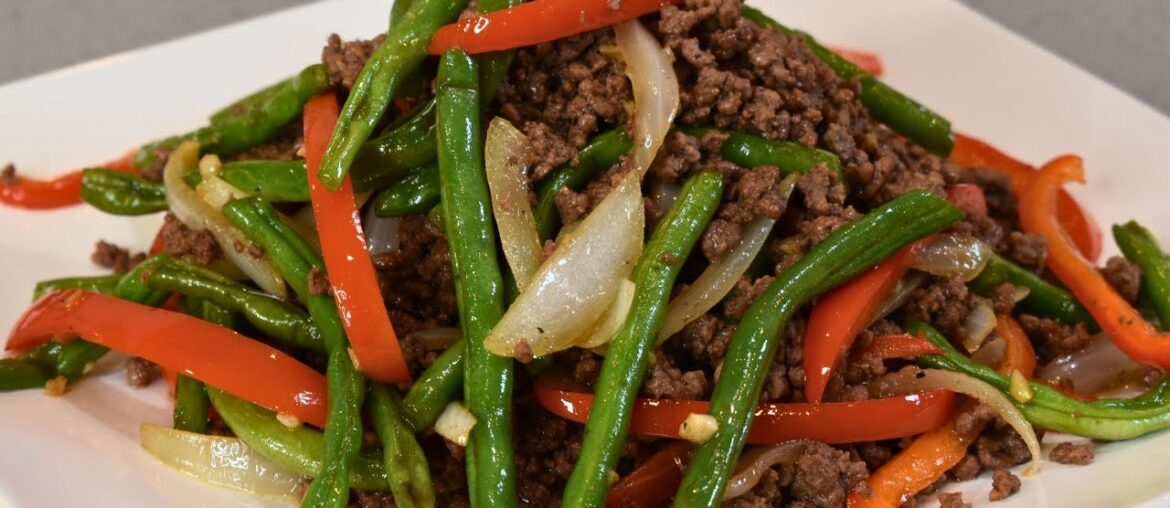 Easy Ground Beef Recipe with Red Bell Pepper and Green Beans - Perfect Weeknight Meal!