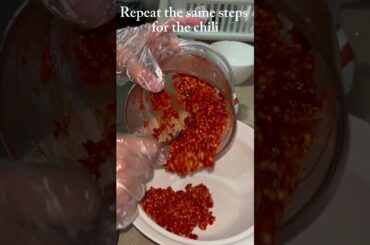 Sweet Chili Garlic Oil (Easy Recipe)