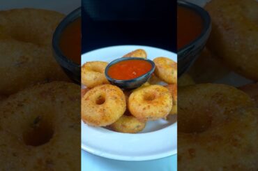 Crispy Sooji Vada | Instant Rava Vada Recipe Without Urad Dal#shorts