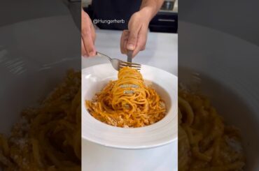 Red Pepper Pasta | Easy Homemade Pasta #RedPepperpasta #sauce #pasta #pastasauce #hungerherb