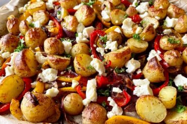 Greek Roasted Potatoes with Feta and Peppers | Easy dinner recipe