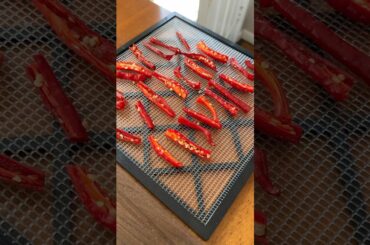 How to make cayenne powder