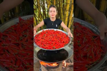 How to cook chili sauce with chicken leg recipe