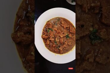 I Made Kerala Beef Curry (and it's amazing)