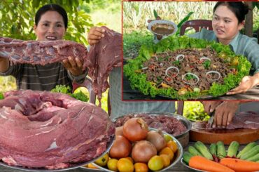 THE JUICIEST Lok Lak Beef Recipe With Village Black Pepper Sauce! (Family Feast)