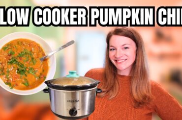 Slow cooker pumpkin chili recipe! High fiber, high protein, cheap fall soup in my Crockpot!