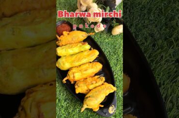 Bharwa Mirchi Pakoda Recipe | Spicy Stuffed Green Chili Fritters | #ytshorts #mirchipakoda