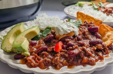 EASY Pressure Cooker Chili ANYONE Can Make!