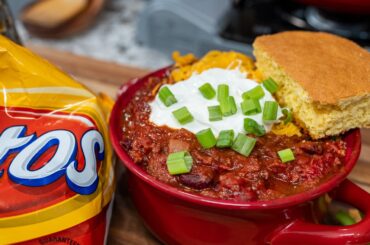 How to Make Homemade Chili | Cookin' With Nephew