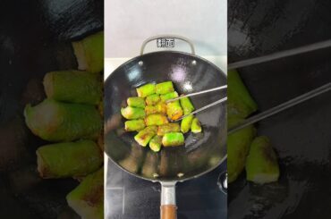 How to Make Qingjiao Rangrou - Spicy Stuffed Bell Peppers Recipe!