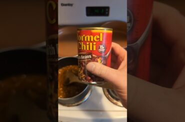 Hormel Chili with Beans Nachos
