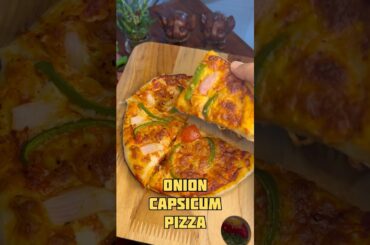 Onion + Capsicum Pizza at Home #simplepizza #homemadepizza #viralpizza #healthypizza
