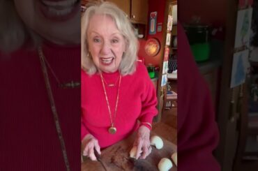 Chili Recipe | Cooking with Brenda Gantt