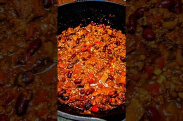 Is Smoked Brisket the Secret to Perfect Chili? #chili #brisket #bbq #gameday #smokedmeat #recipe