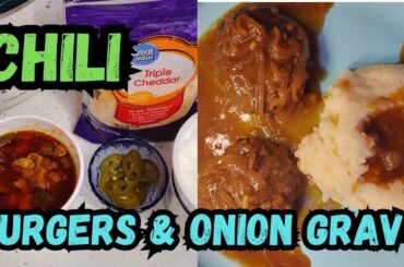 2 New To Us Recipes / Chili and Hamburgers With Homemade Onion Gravy #cooking #budgetmeals #asmr