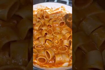 Roasted Garlic, Tomato & Burrata Calamarta #recipe #cooking