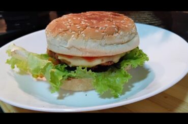 Crispy Homemade Chicken Burger 🍔 | Juicy, Spicy & Better Than Takeout 🔥
