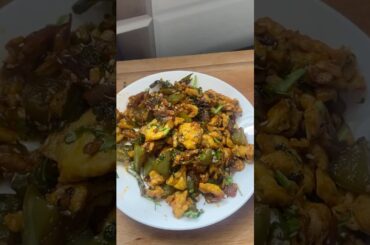 Beginners, Bachelors Chilli egg #shorts #food #cooking #egg