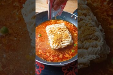 Spicy garlic chilli maggi #shorts