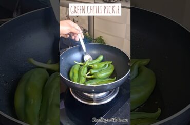 Mirchi fry Recipe | Hari Mirch Fry | Green ChilliFry🌶 #shorts #youtubeshorts