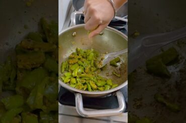 GREEN CHILLI ACHAR|NO MESS FOOD|5MINS RECIPE|LIVING ALONE INTERNSHIP|