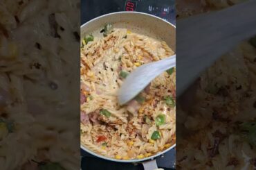 chili flacks white sauces pasta so delicious 🤤🤤👌👍try it #reels #food #recipe #cooking #viral #recipe