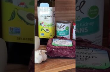 Does Everyone Love Chili??? 🌶️ | #Shorts #superbowl #partysnacks