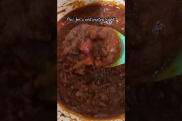 Making chili for a cold winter’s night!  #homecookingjoy #chiliseason #wintervibes #chililovers